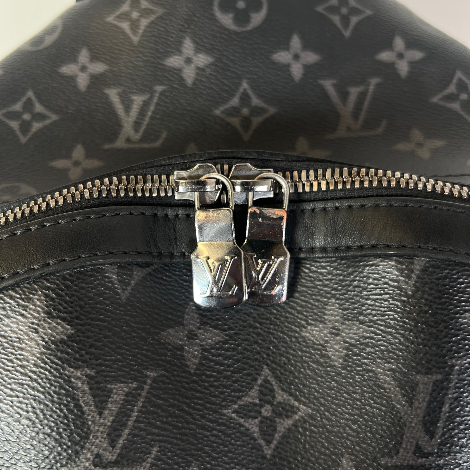 Louis Vuitton Discovery Backpack Eclipse Monogram