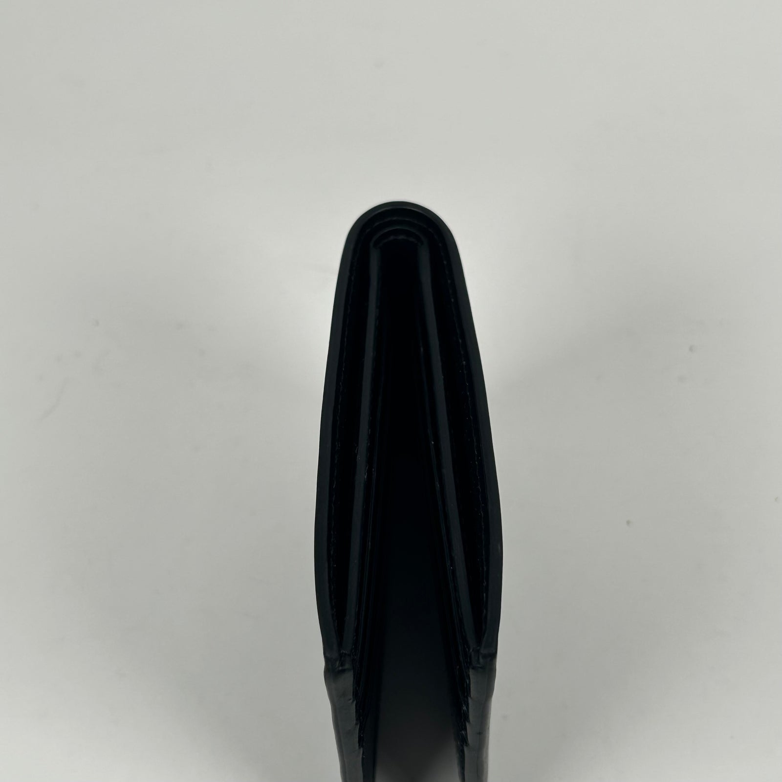 Off-White Arrow Black Wallet