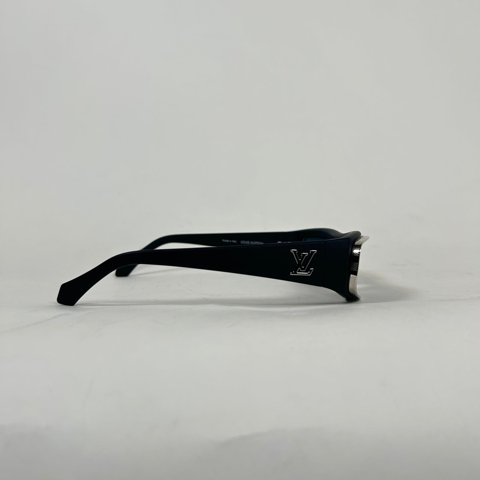 Louis Vuitton Black Super Vision Low Sunglasses