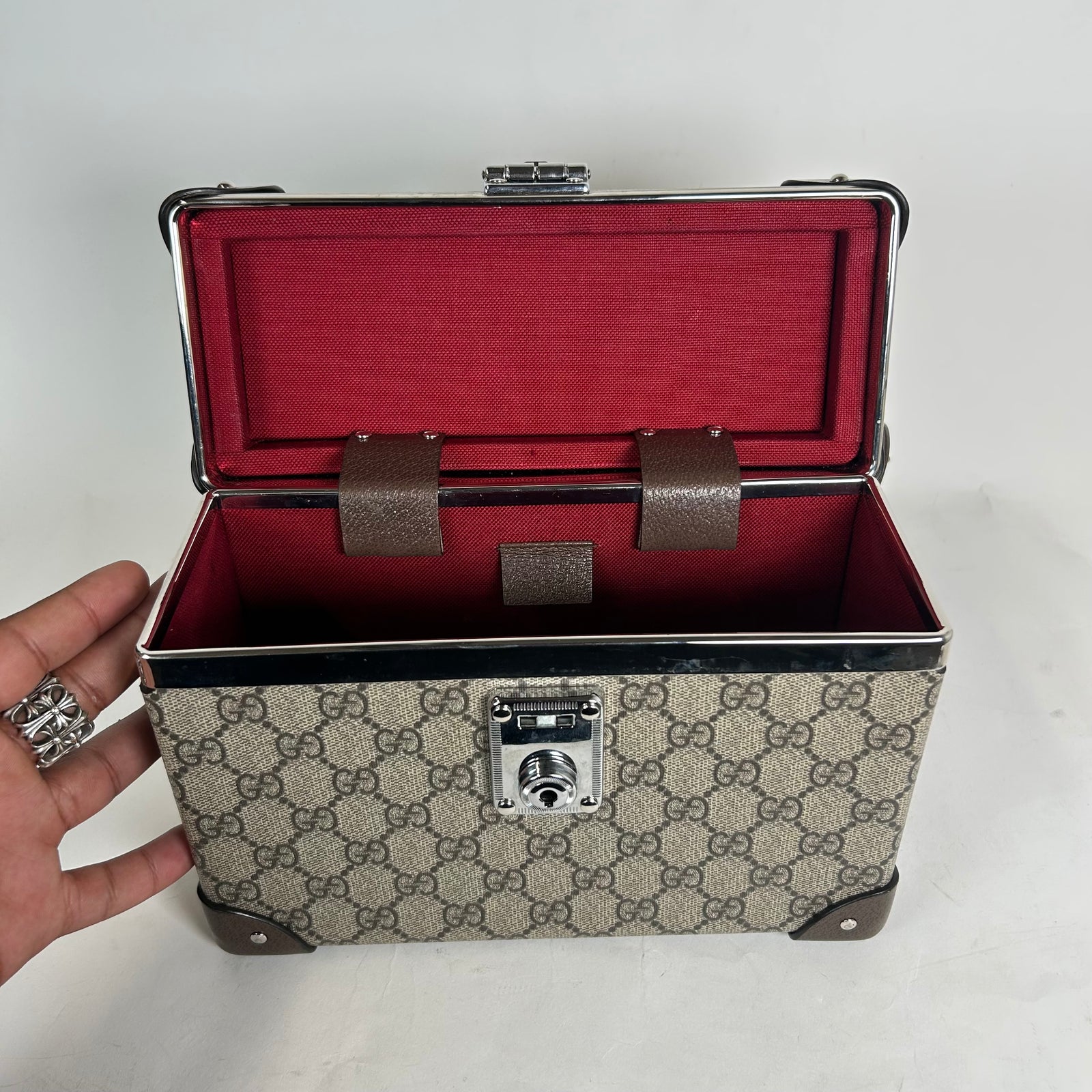 Gucci Bamboo GG Supreme Globe-Trotter Vanity Case