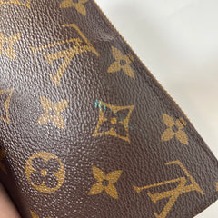 Louis Vuitton Monogram Zippy Wallet