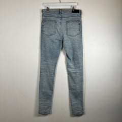 Amiri Lightwash Knee Hole Size 33