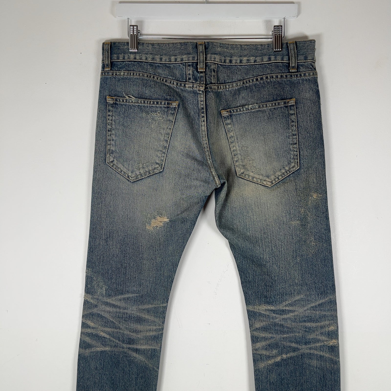 Saint Laurent Distressed Lightwash Skinny D02 Jeans