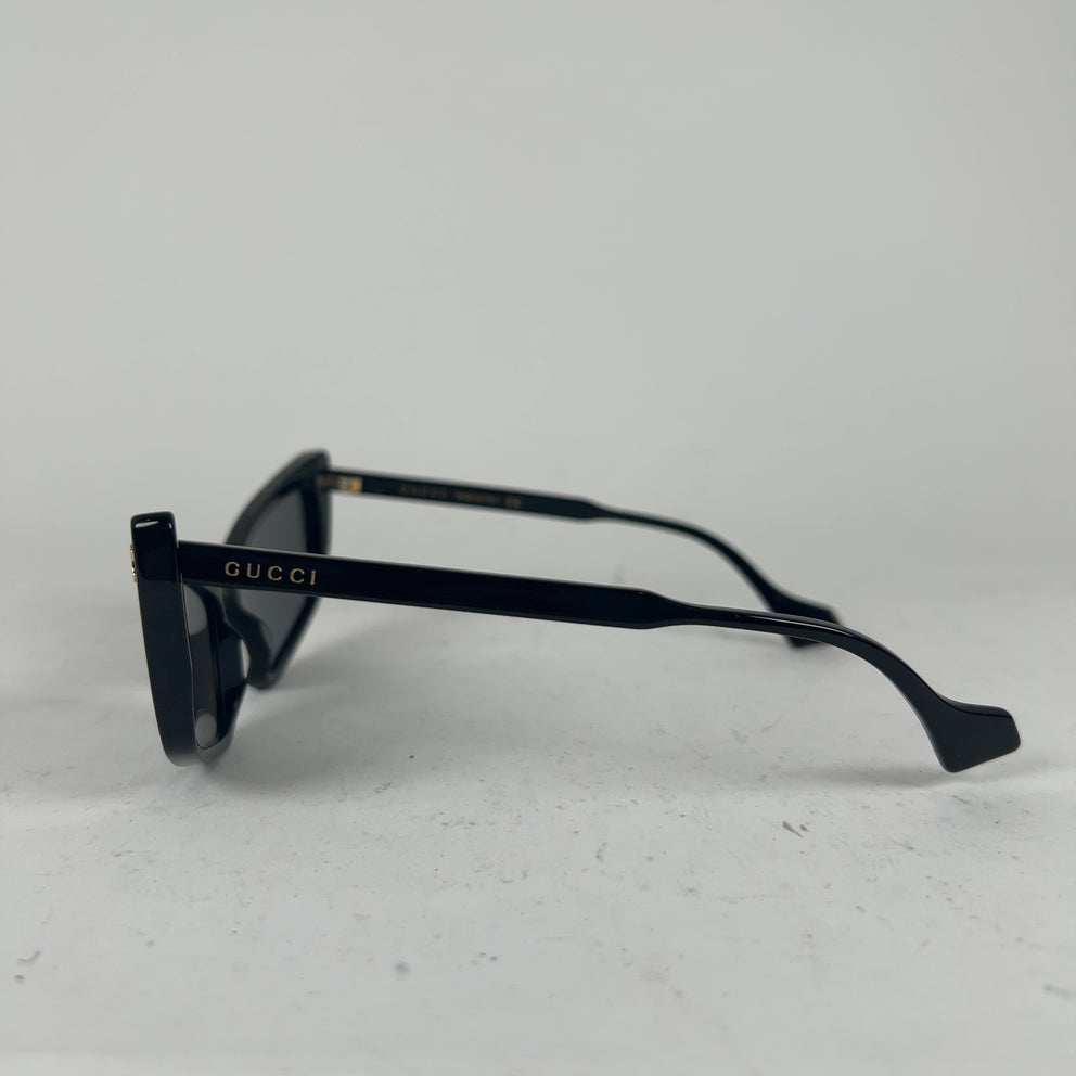 Gucci Reflective Cat Eye Sunglasses