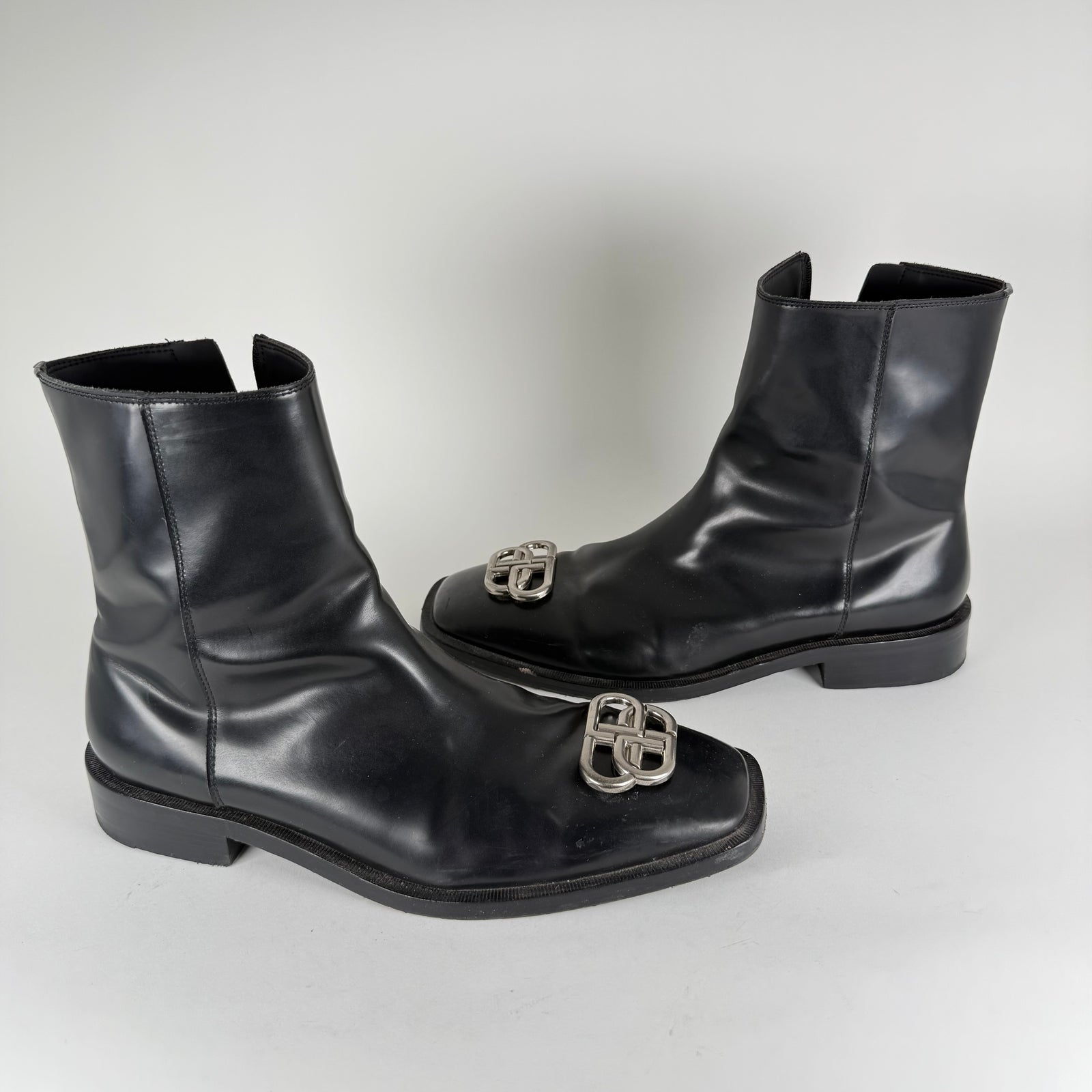 Balenciaga Rim BB Icon Leather Ankle Boots Size 43