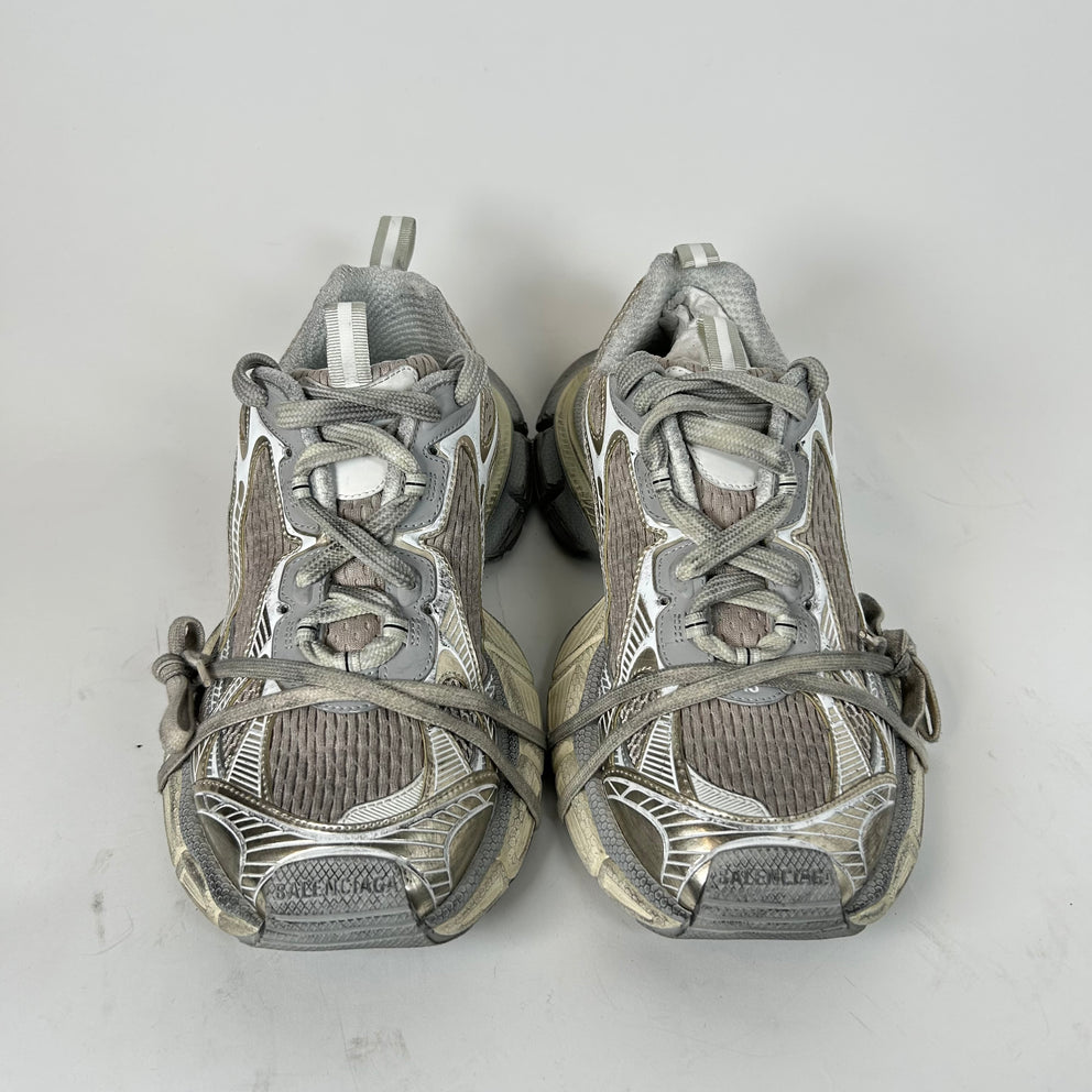 Balenciaga Eggshell 3XL Sneaker Size 43