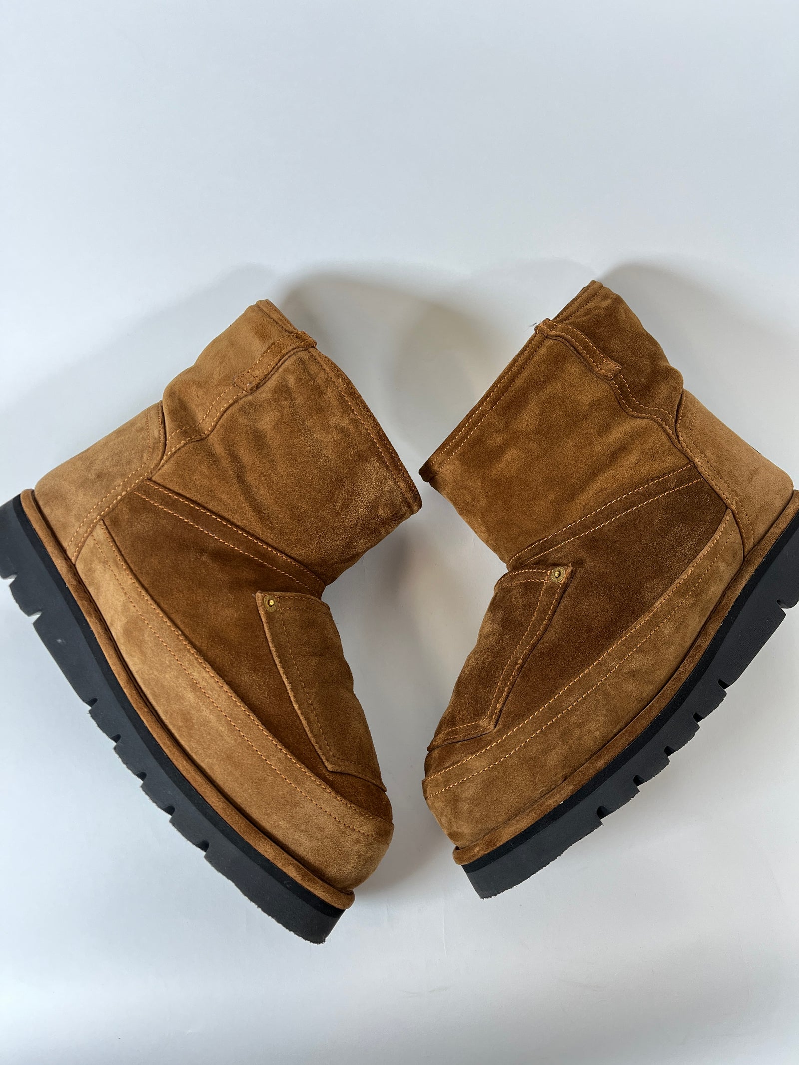 Acne Studios Brown Low Shearling Boots Size 42
