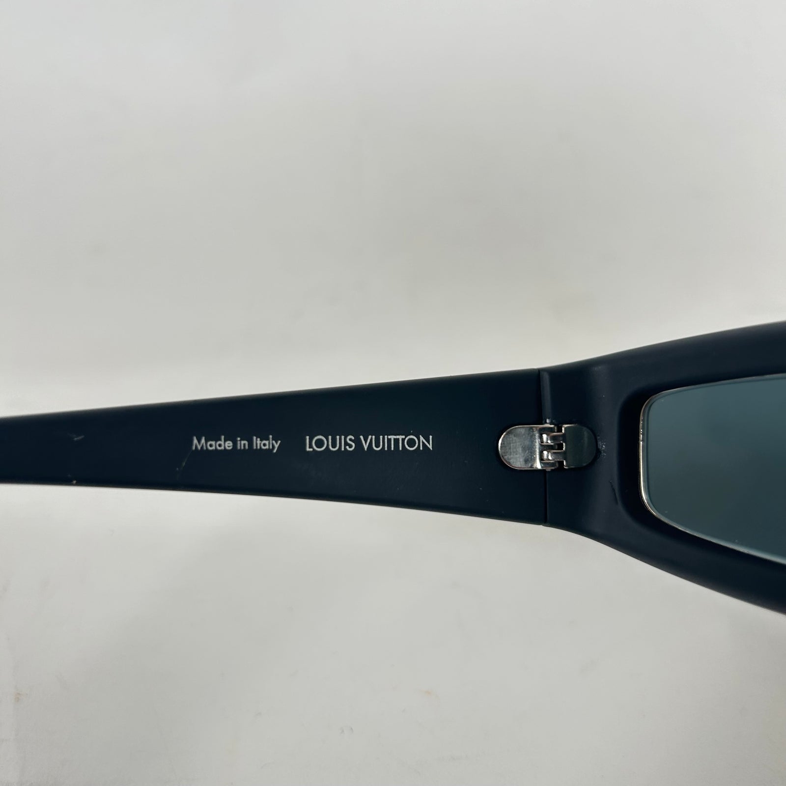 Louis Vuitton Black Super Vision Low Sunglasses