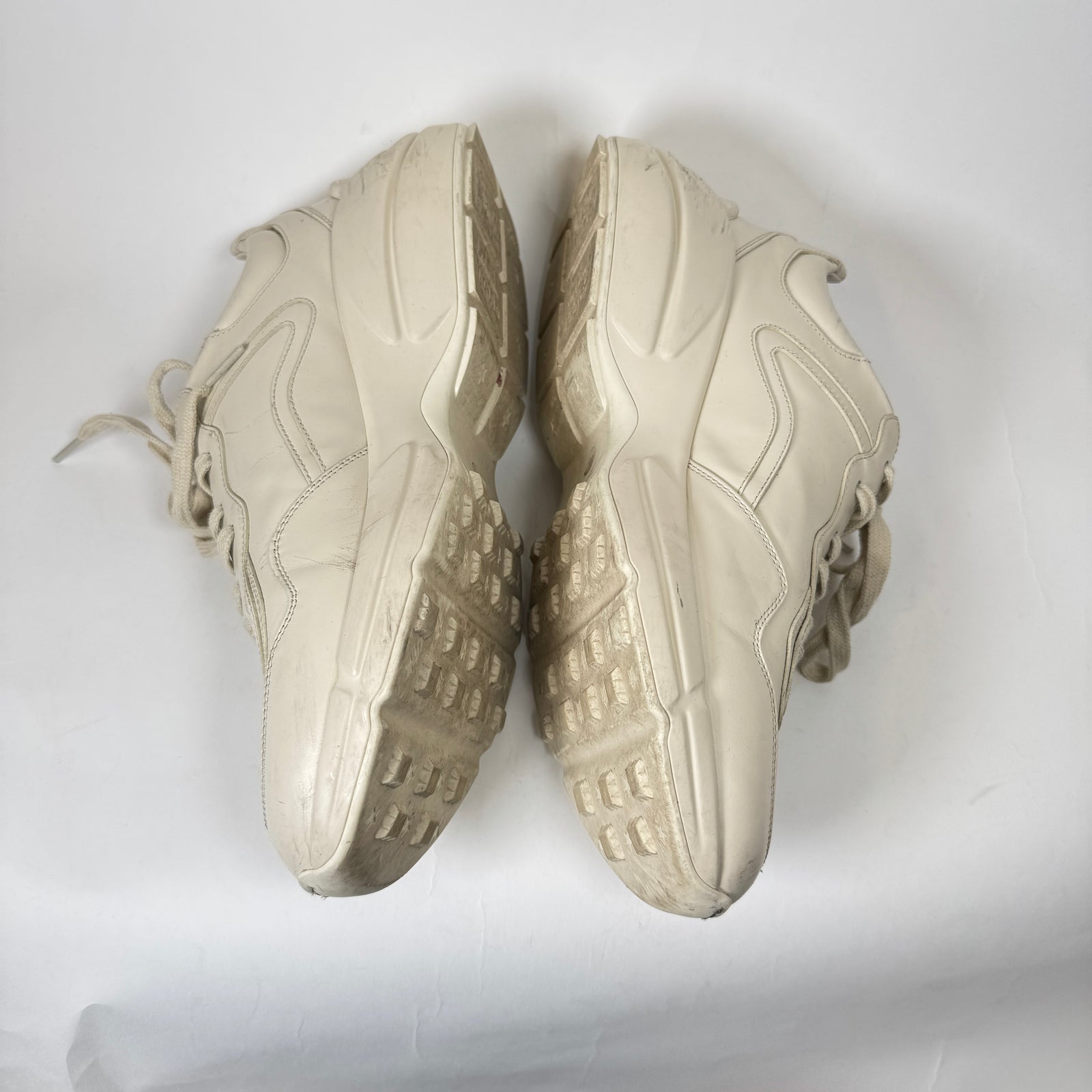 Gucci Beige Logo Rhyton Sneaker Size GG 9.5
