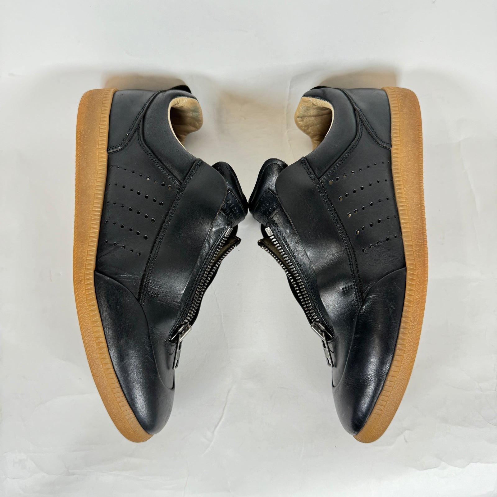 Maison Margiela Black 22 Future Low Zip Sneaker Size 42