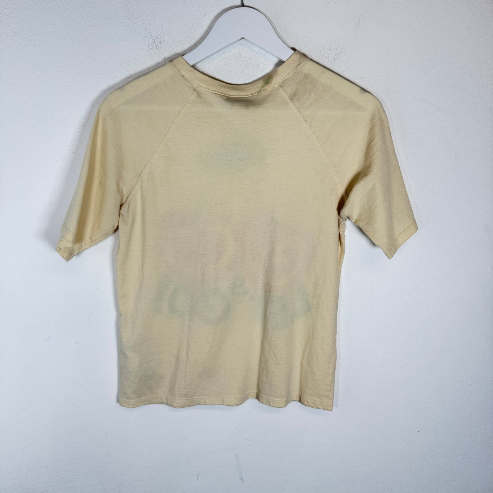 Gucci Beige 'Lets Go!' Cherries T-Shirt Size 10Y