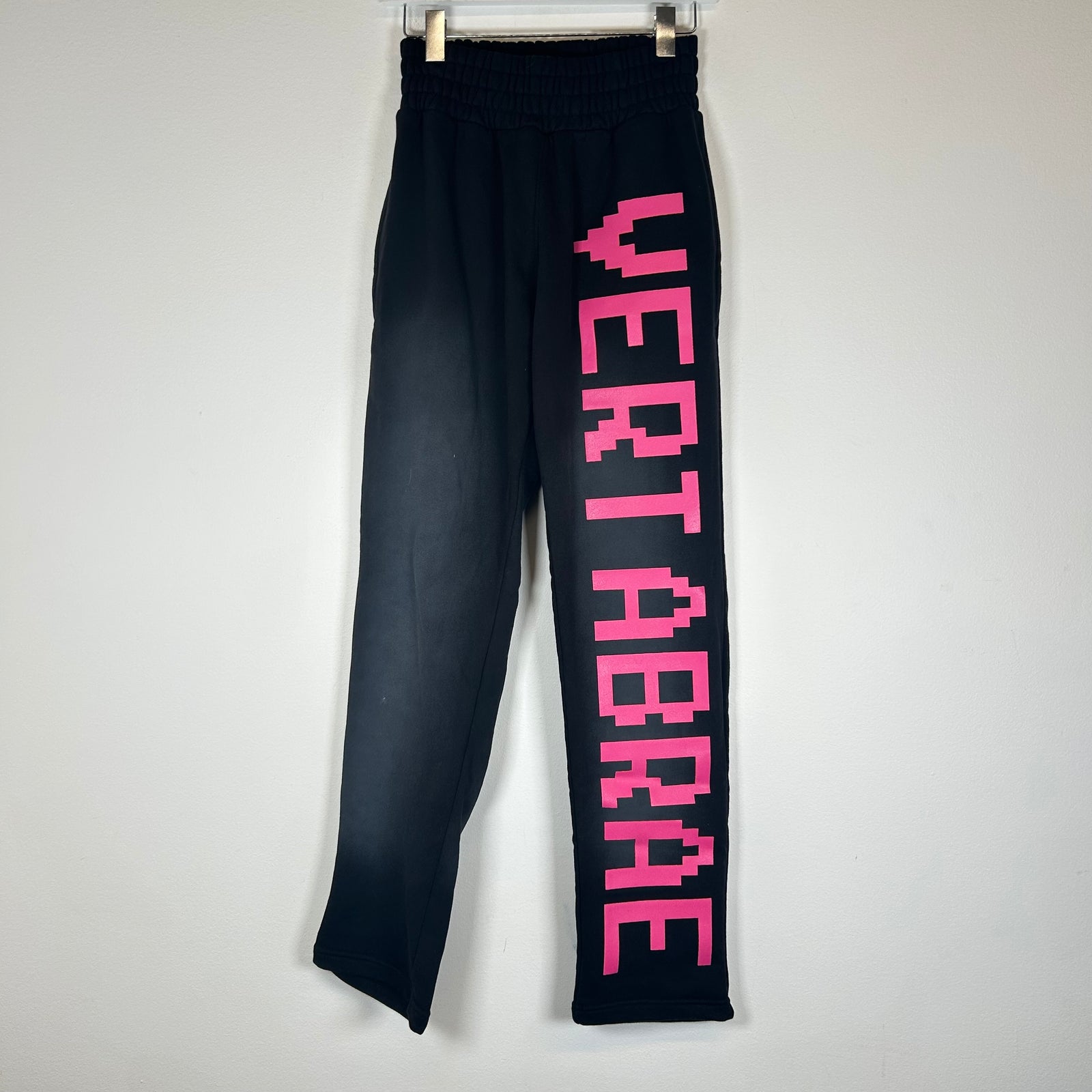 Vertabrae Black/Pink C-2 Sweatpants Size M
