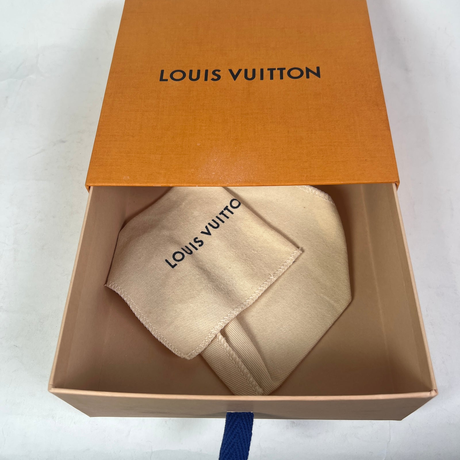 Louis Vuitton Monogram Initiales 40MM Belt