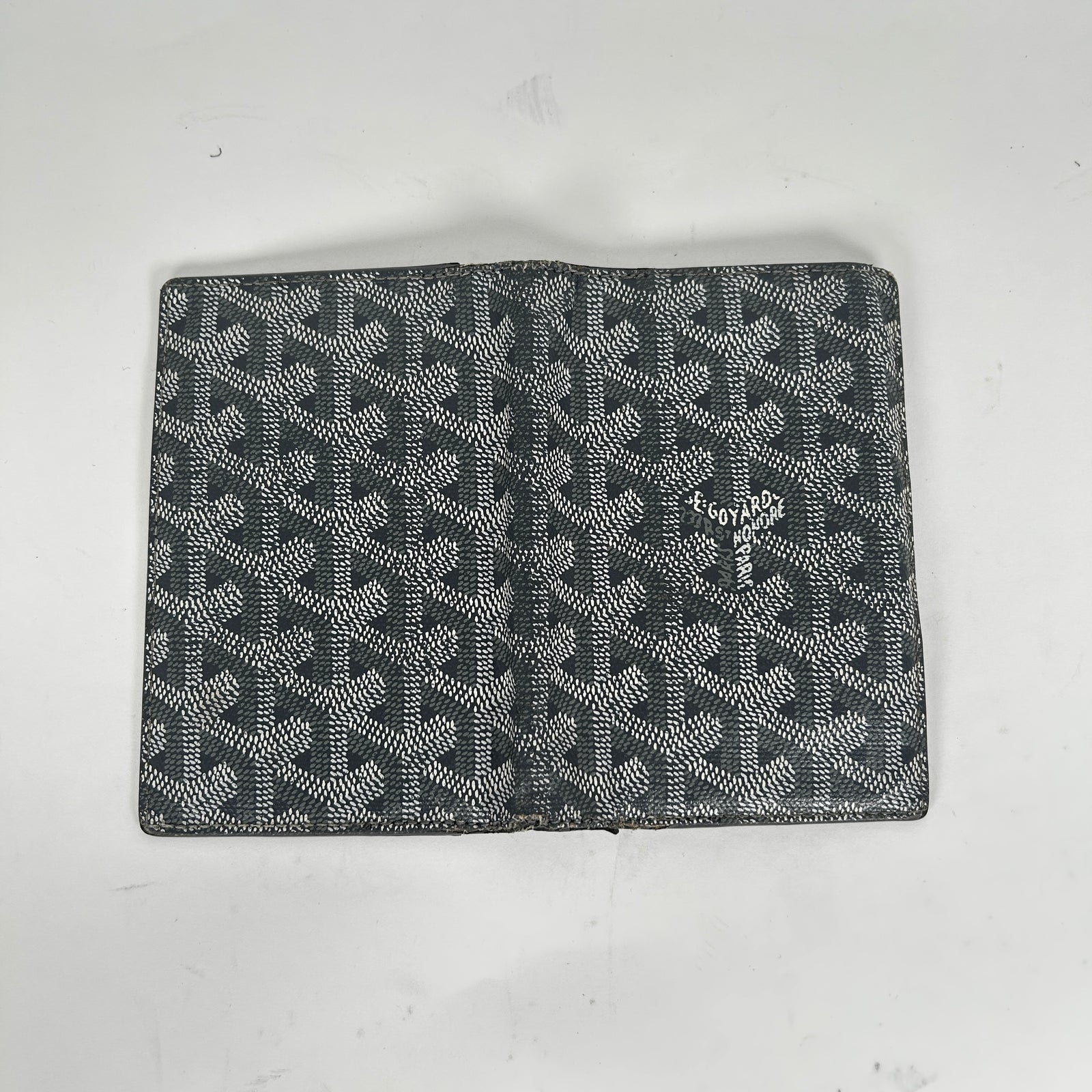 Goyard Grey Saint Pierre Card Holder Bi-Fold