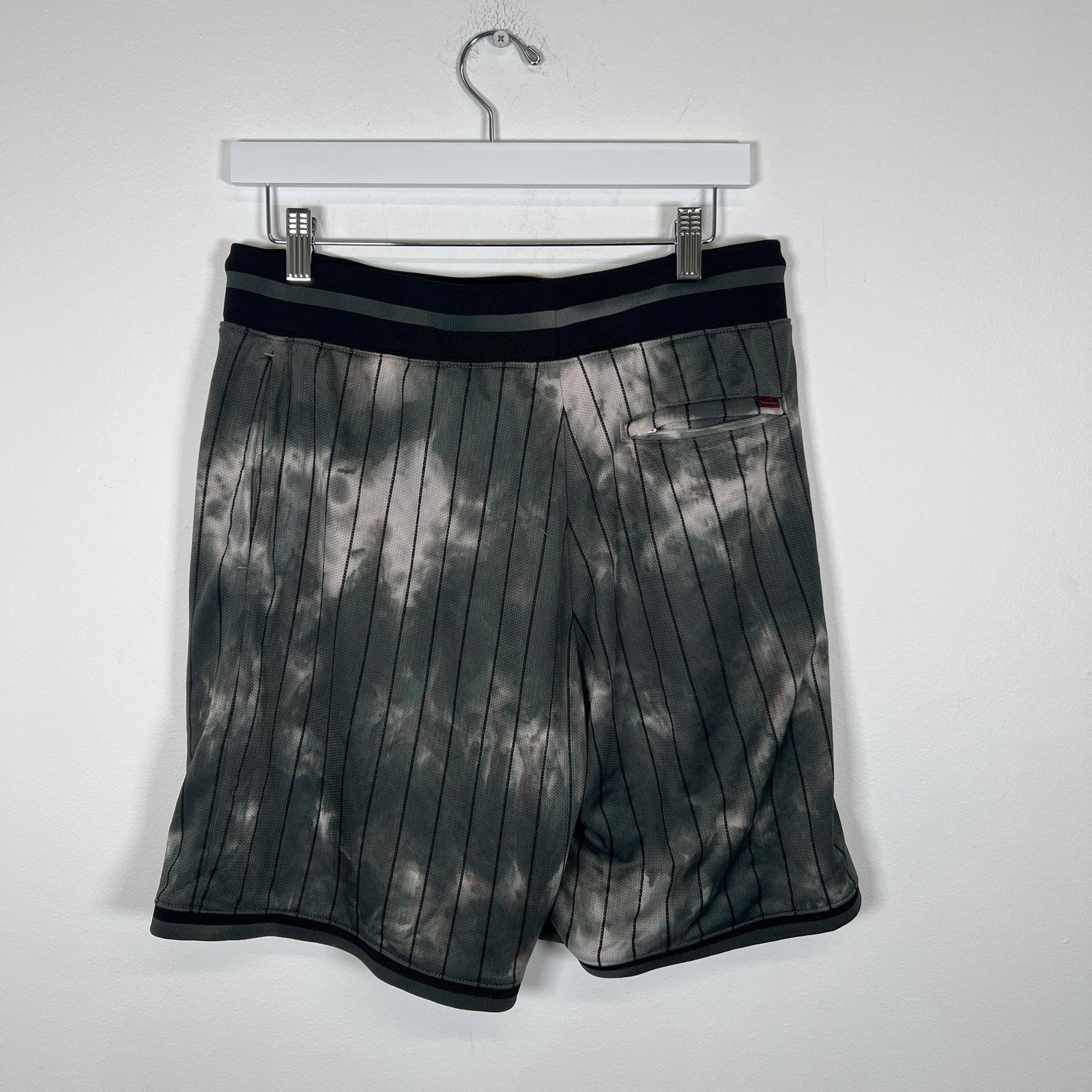 Supreme Tye Dye Shorts Size S