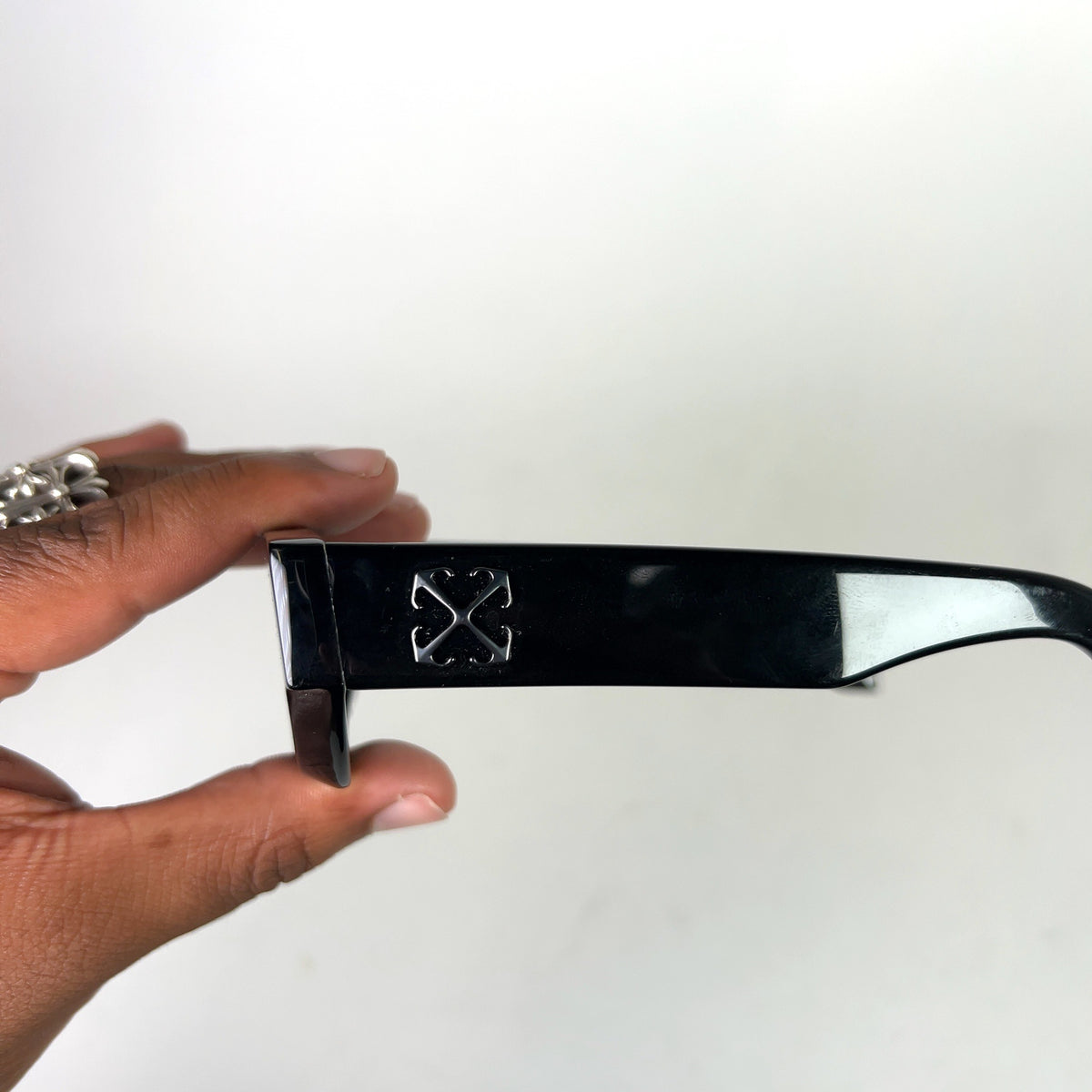 Off-White Arrow Rectangular Sunglasses