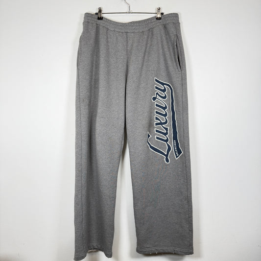 Balenciaga FW25 Grey Luxury Script Logo Sweatpants Size M