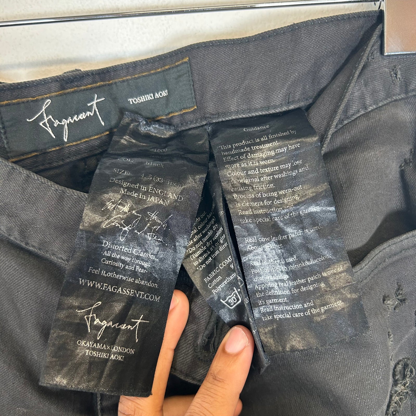 Fagassent Black Thrashed Denim Size 32