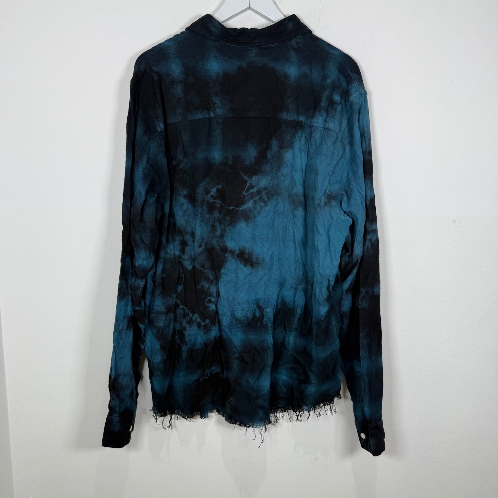 Amiri Black/Blue Tye-Dye Distressed Flannel Size X-Large