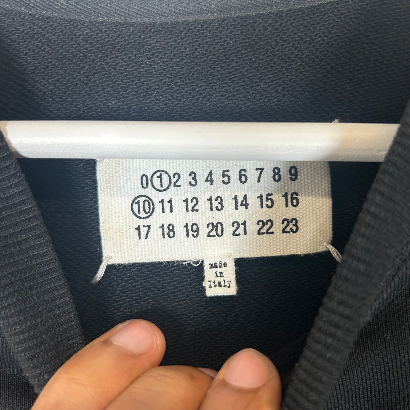 Maison Margiela Black Numbers Motif Crewneck Size XS