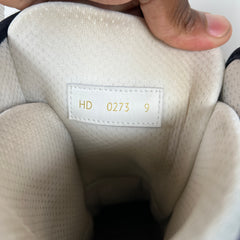 Louis Vuitton Navy Ski Boots Size LV 9