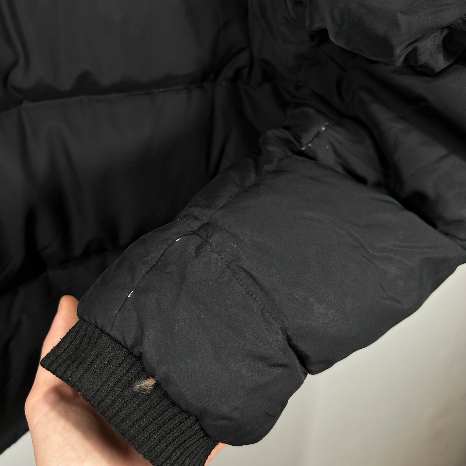 Prada Black Puffer Jacket Size 50