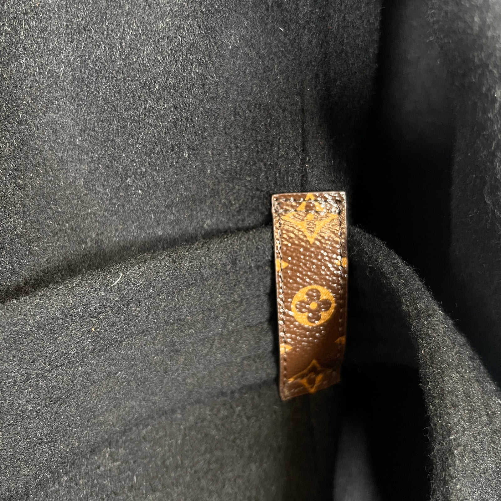 Louis Vuitton Black Monogram Hooded Wool Wrap Coat Size 40