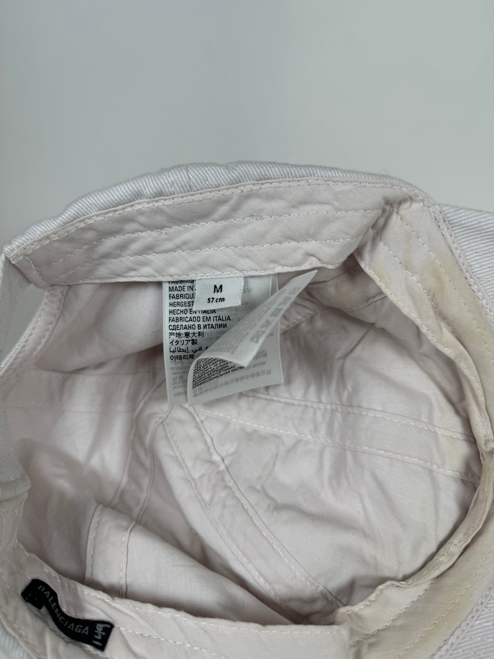 Balenciaga BB Be Different Cap
