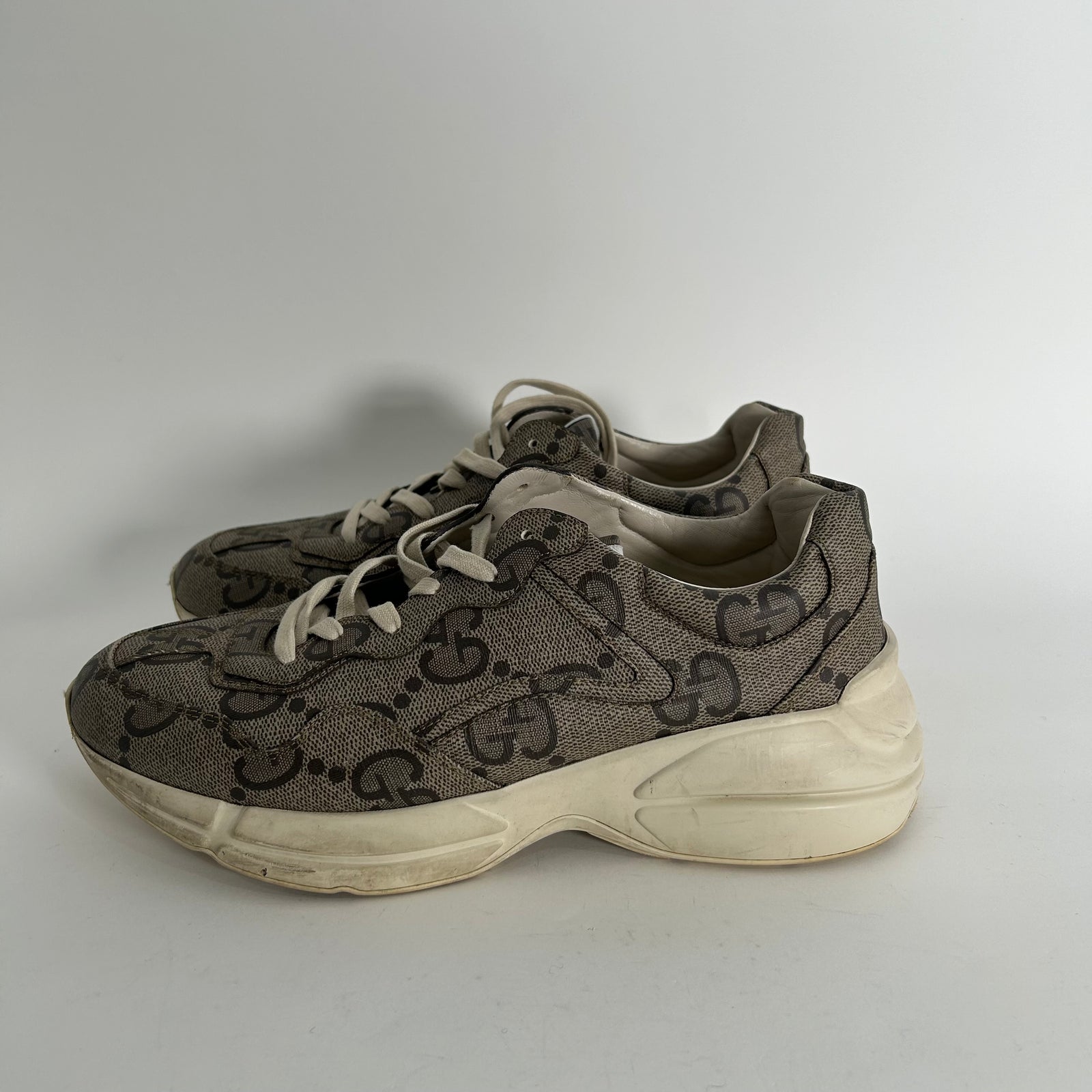 Gucci Rython Large GG Monogram Size 10.5