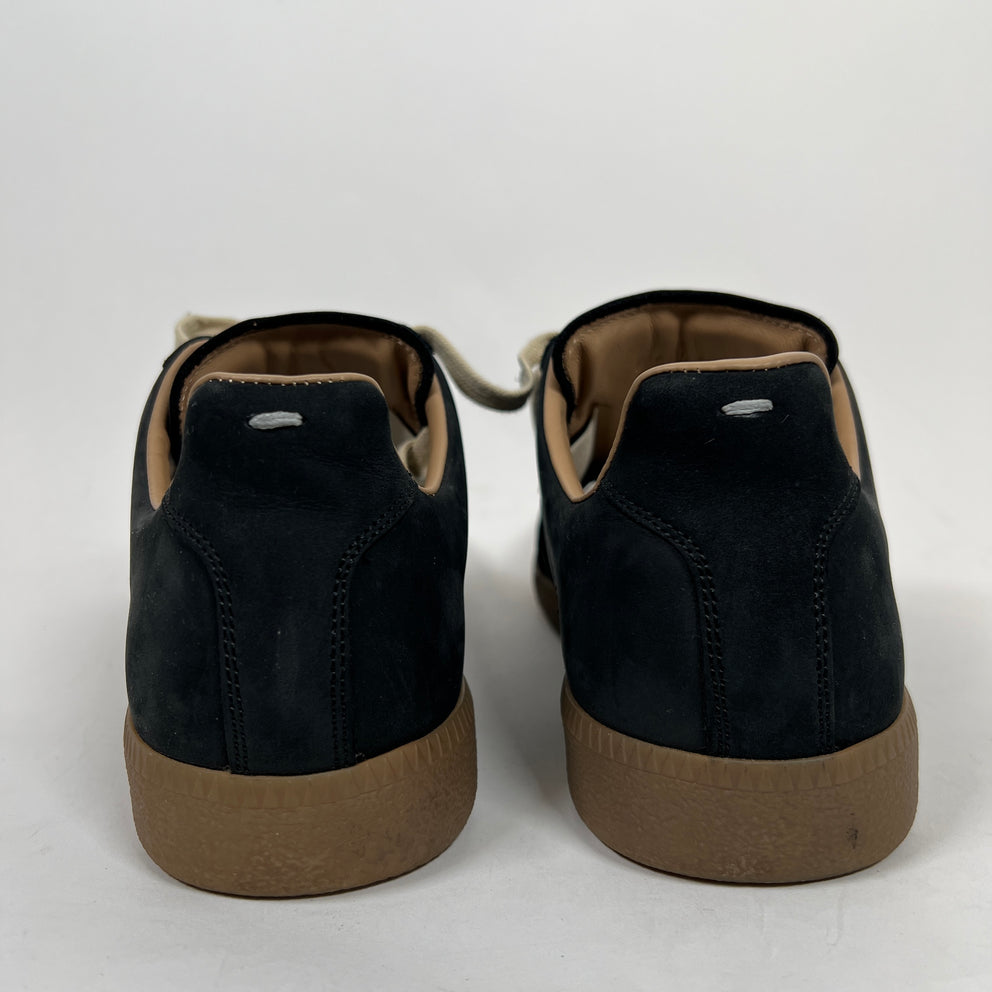 Maison Margiela Black Paint Splatter Gats Size 41