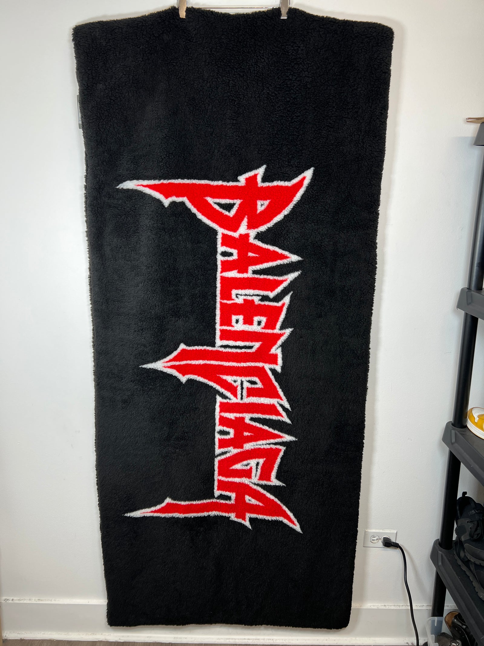 Balenciaga Black/Red Metal Logo Jumbo Fleece Scarf