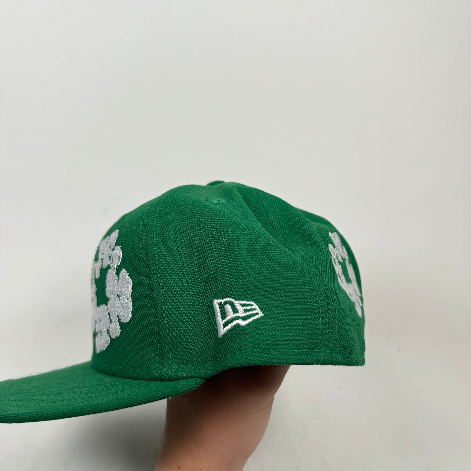 Denim Tears Green Wreath Fitted Cap Size 7 1/4