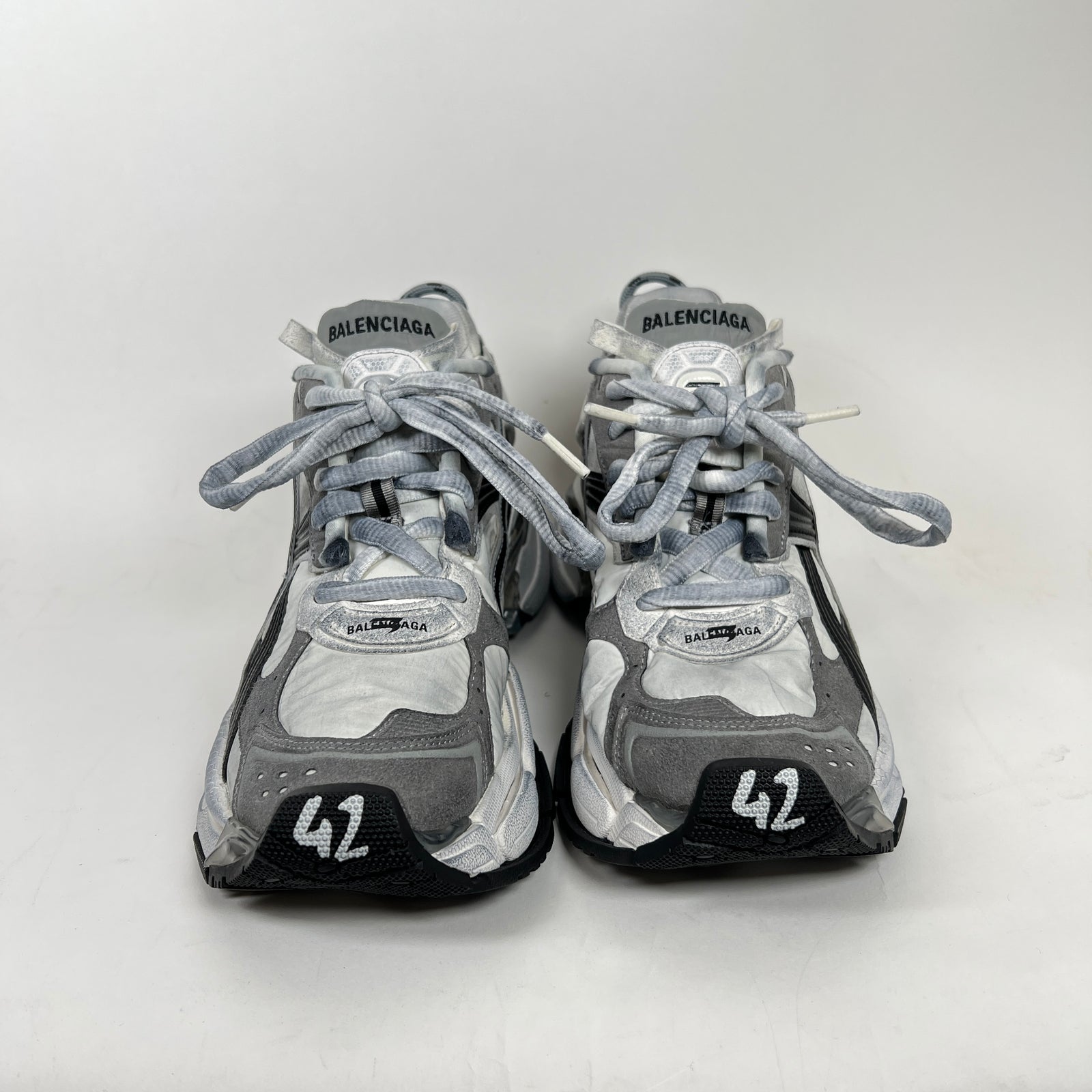 Balenciaga White/Grey Runner Size 42