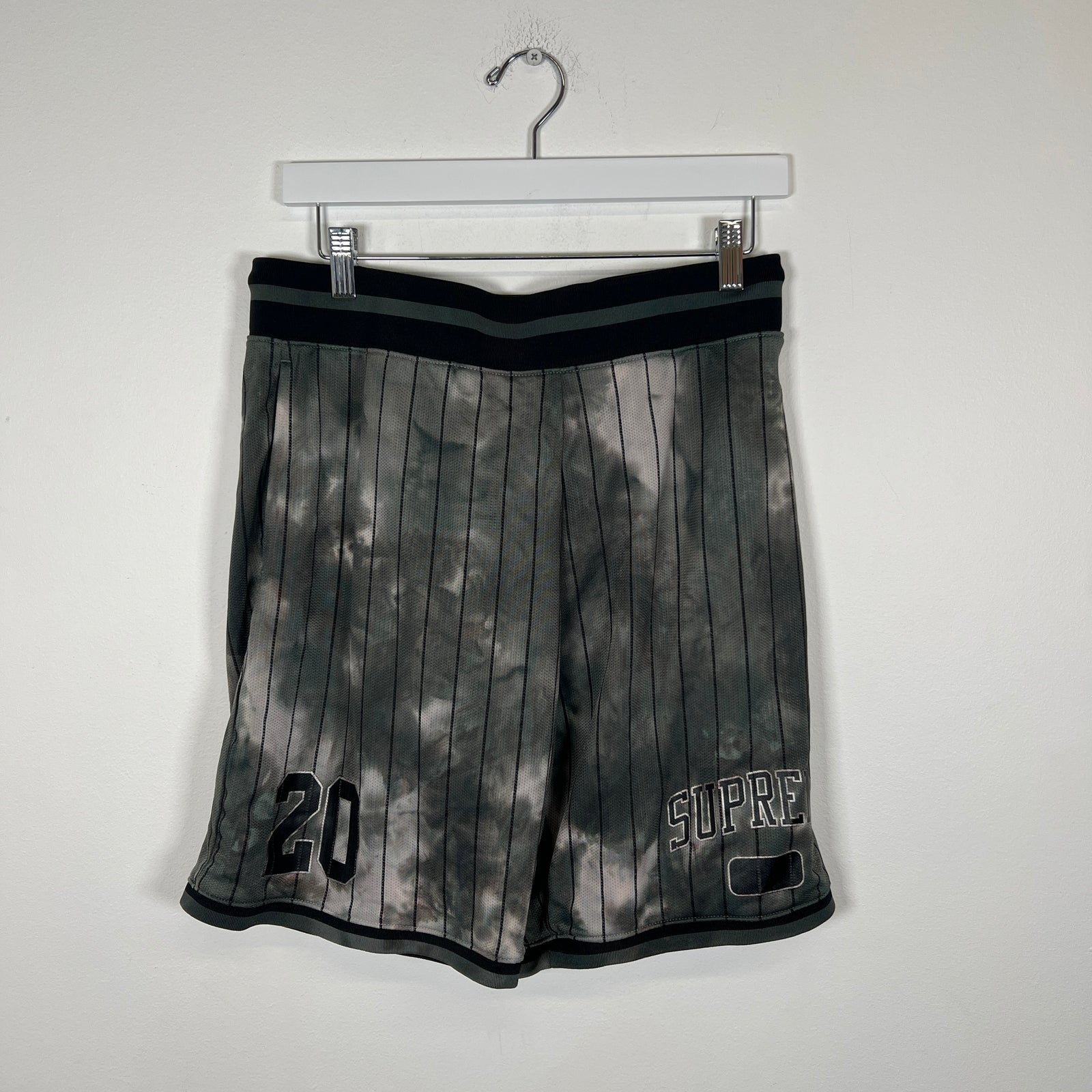 Supreme Tye Dye Shorts Size S