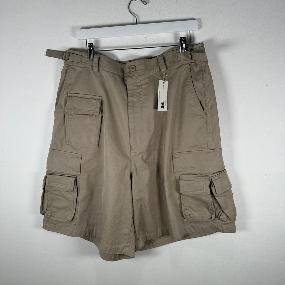 Balenciaga Khaki Cargo Shorts Size 34