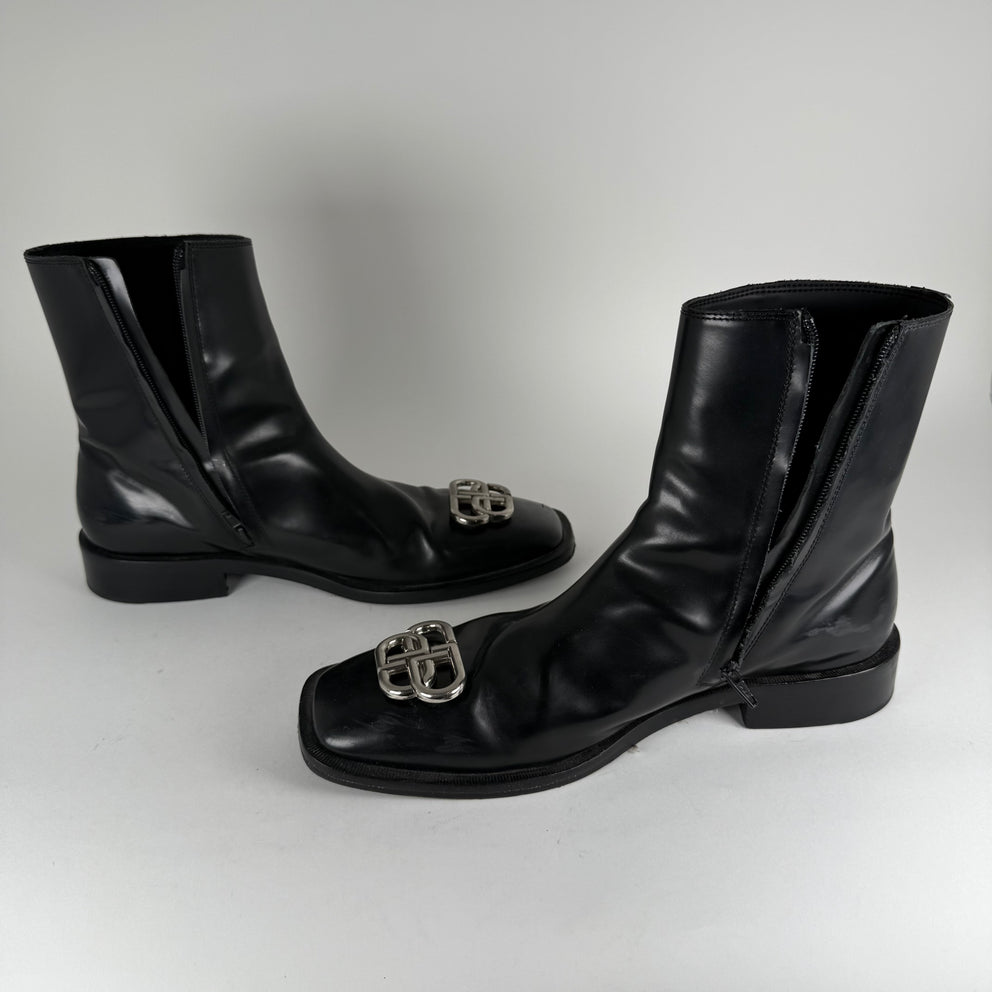 Balenciaga Rim BB Icon Leather Ankle Boots Size 43