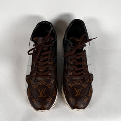 Louis Vuitton Run Away Triple Monogram Size 10