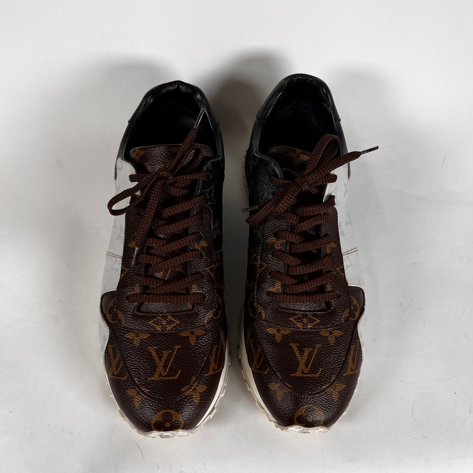 Louis Vuitton Run Away Triple Monogram Size 10