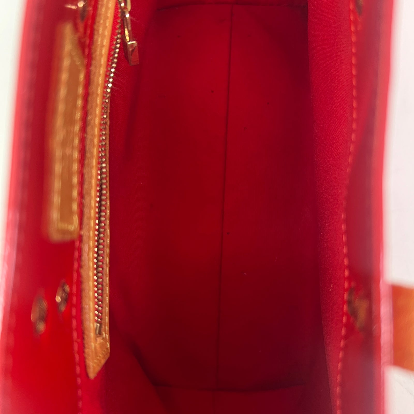 Louis Vuitton Red Monogram Vernis Reade PM Handbag