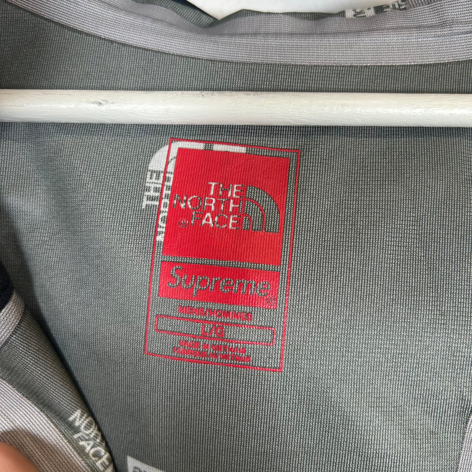 Supreme x TNF Black Rescue Jacket Size L