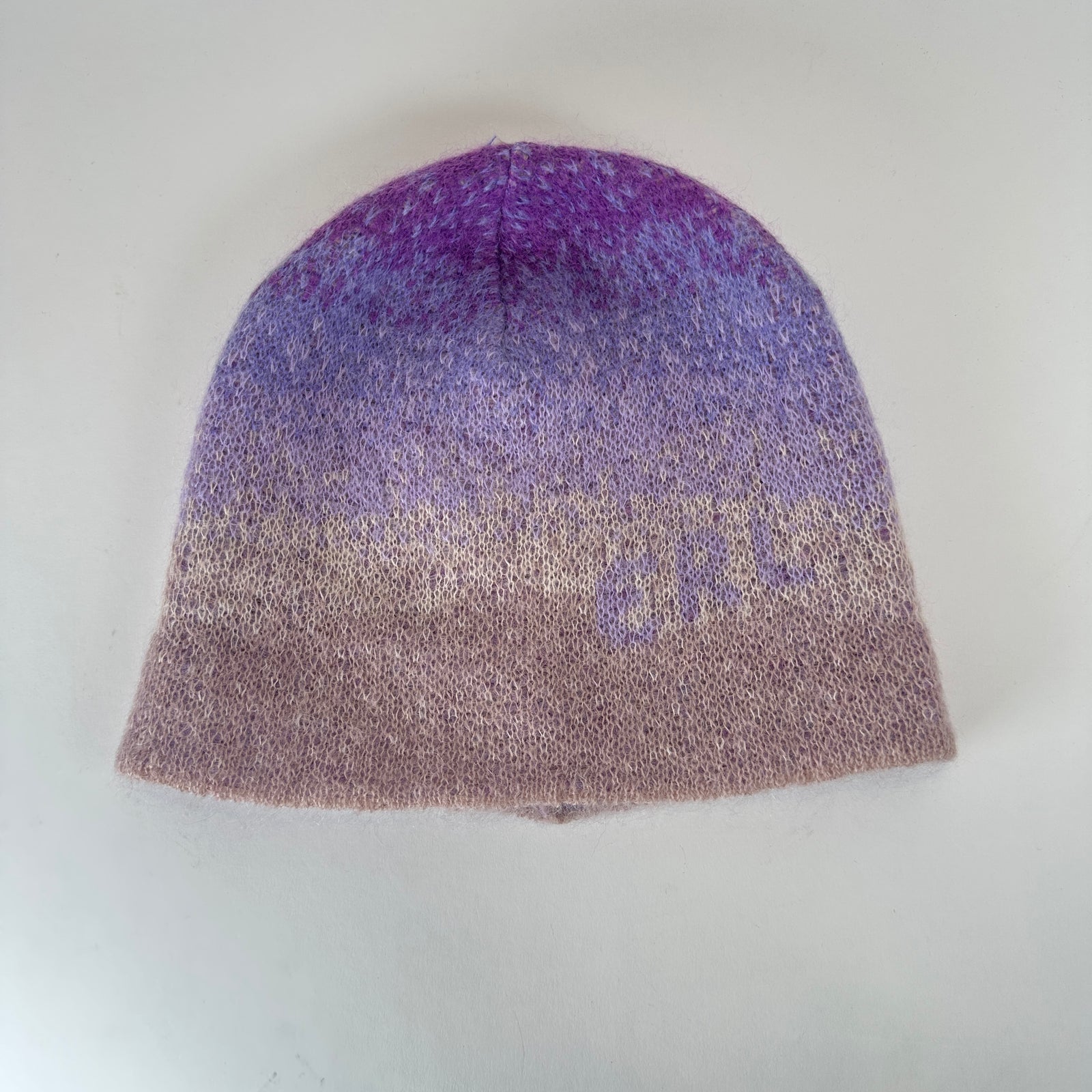 ERL Gradient Knit Beanie In Purple