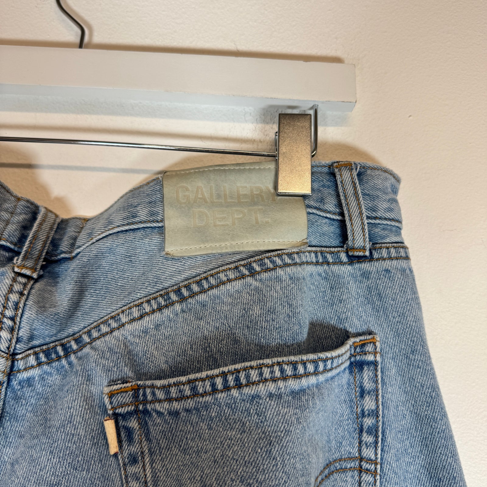 Gallery Dept Lightwash LA Flare Jeans Size 33
