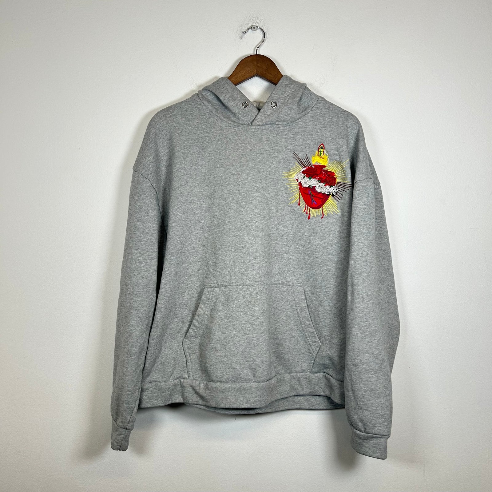 Who Decides War Sacred Heart Hoodie Size M