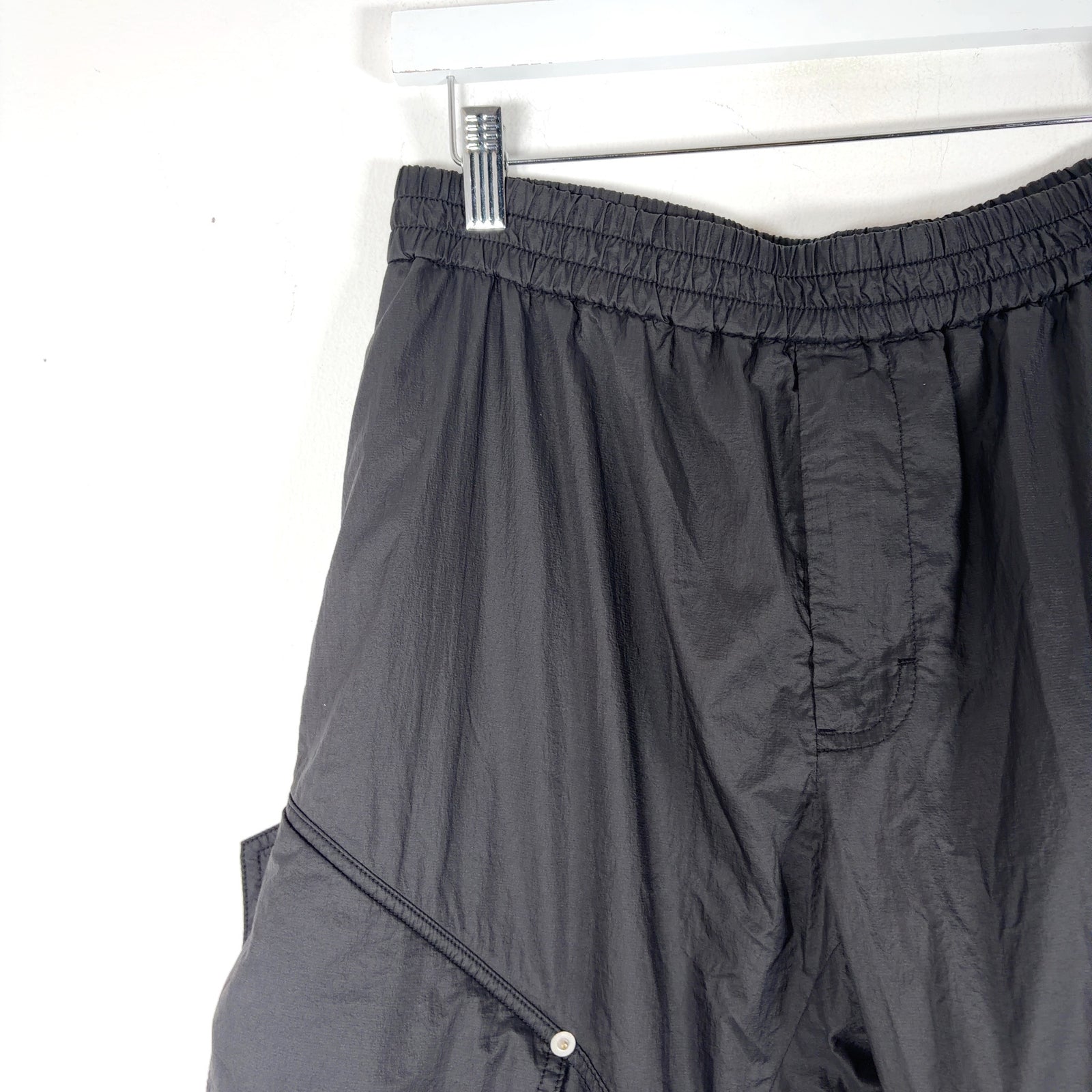1017 ALYX 9SM Nylon Hybrid Cuffed Detachable Leg Cargo Pants