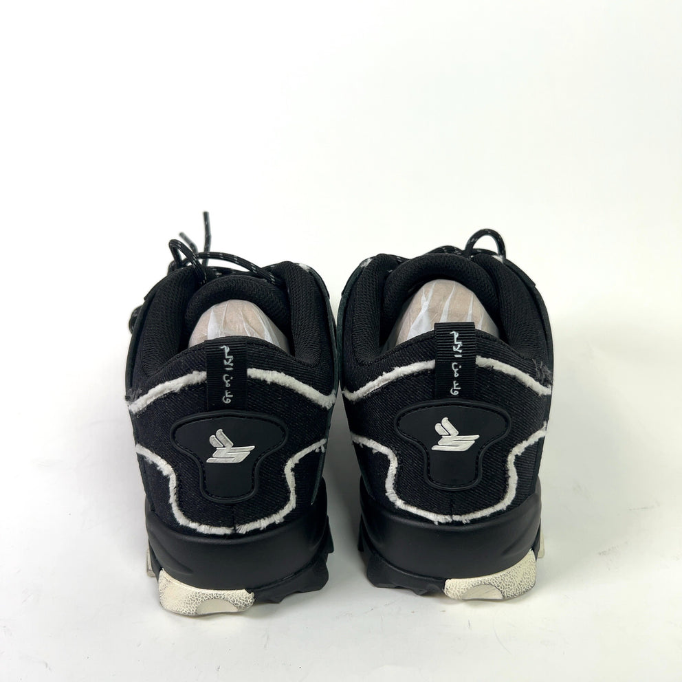 Sicko x Vessel 'Born From Pain' Hiking Sneakers