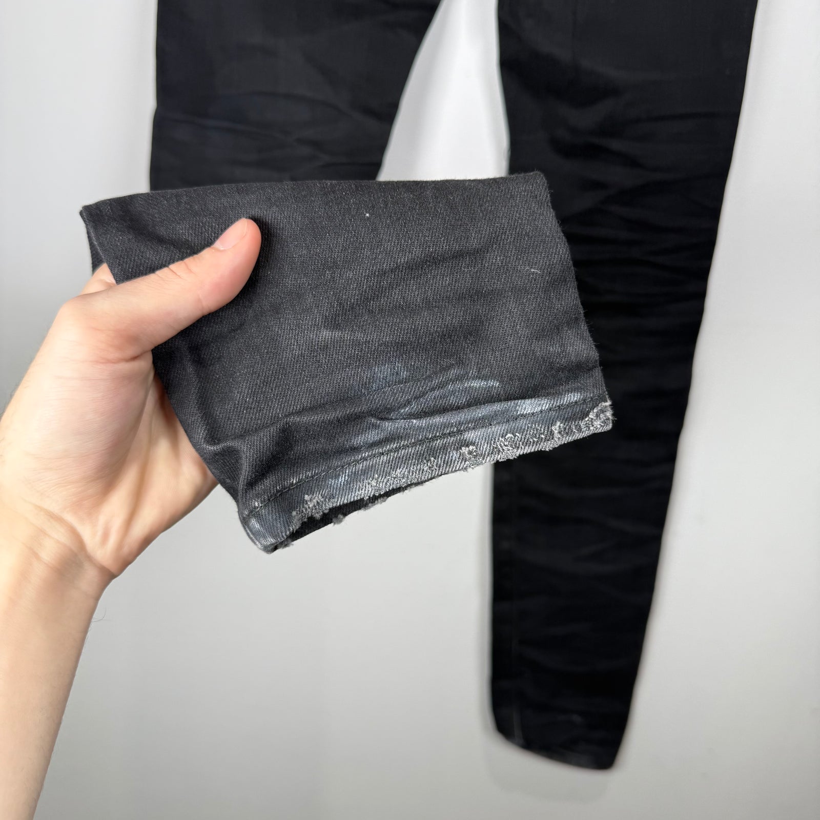 Saint Laurent Jeans Black Distressed D02 Size 27