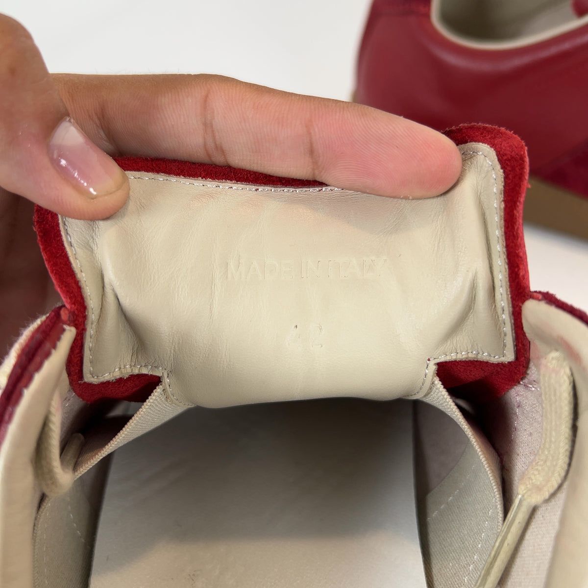 Maison Margiela Red Replica Low-Top Gats