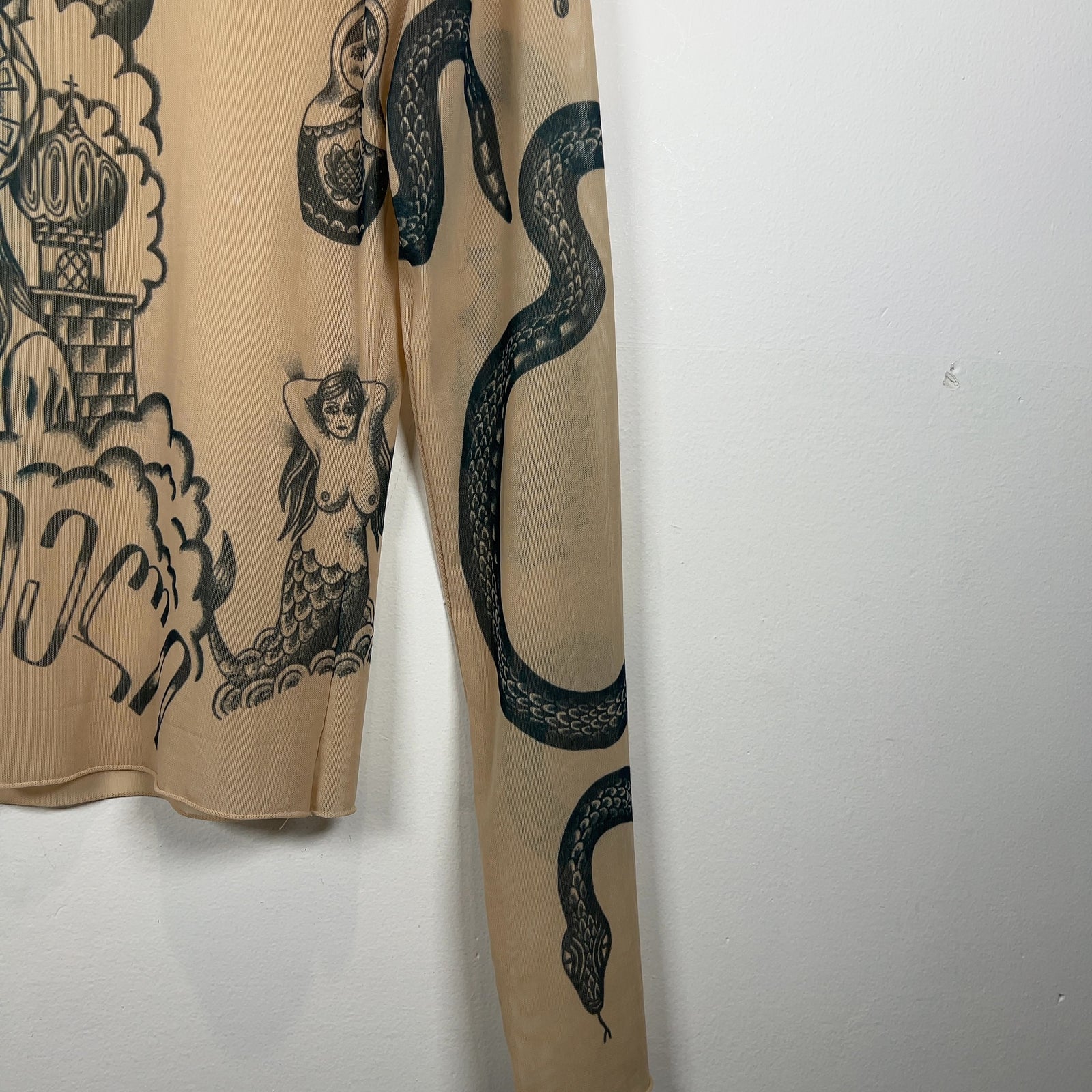 Vetements 'Tattoo' Mesh Long-Sleeve Turtleneck Longsleeve