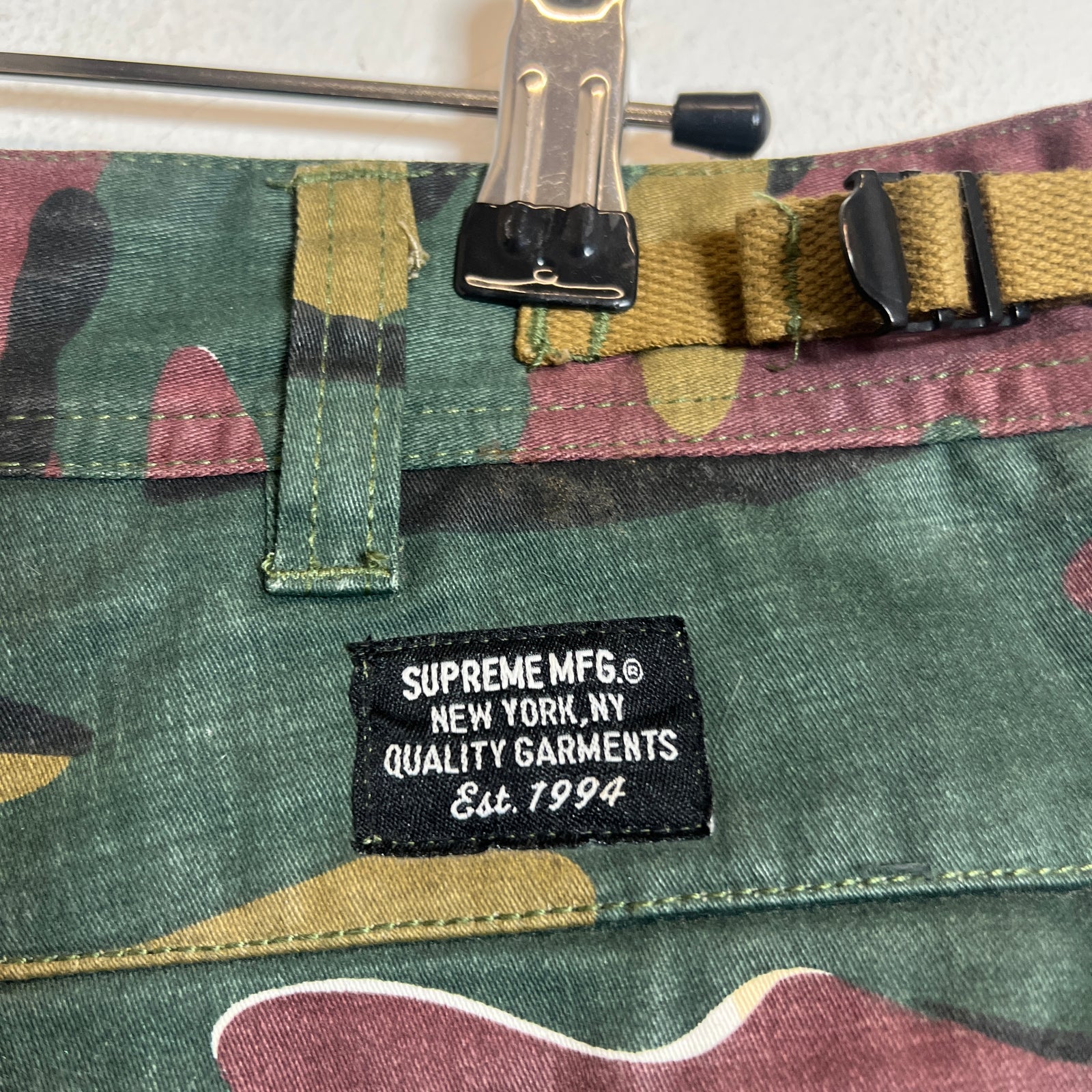 Supreme SS18 Woodland Camo Cargo Pants Size 30