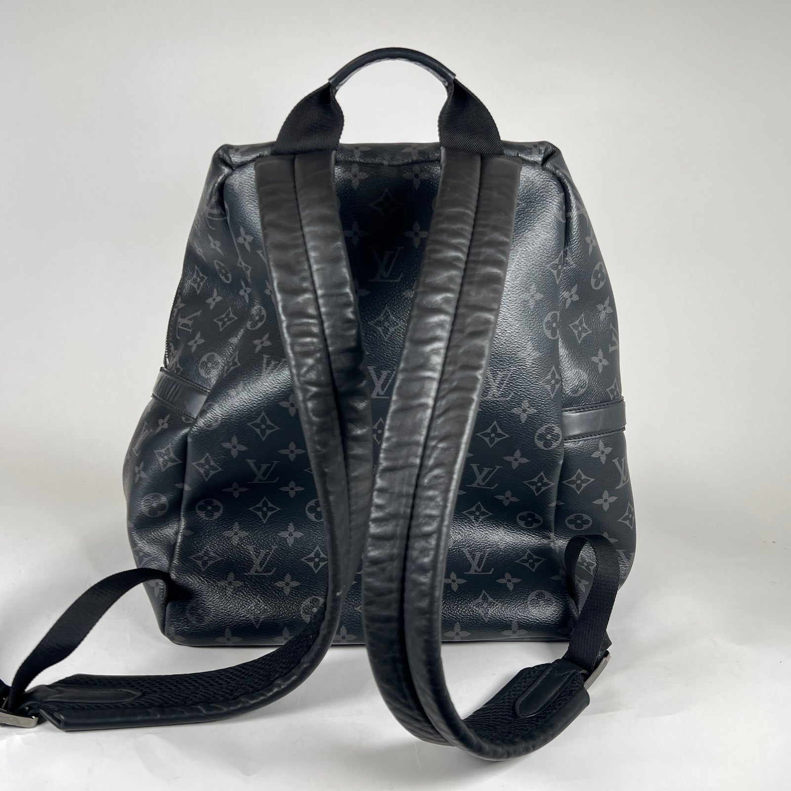 Louis Vuitton Eclipse Monogram Discovery Backpack